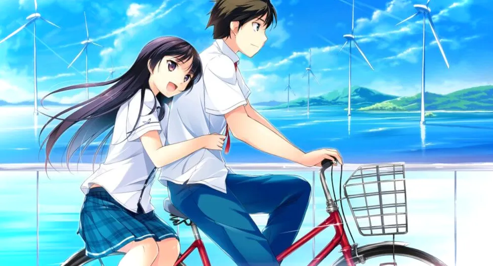 Aoi pedaleando en bicicleta mientras Kotori sonríe y se sienta detrás de él, con sus brazos alrededor de su cintura.