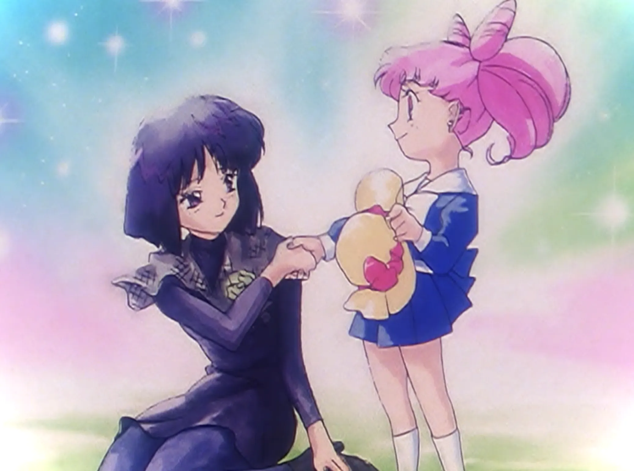 Chibi-usa y Hotaru se dan la mano cuando se encuentran por primera vez