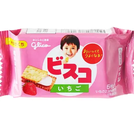 Snack Bisco Mini Crema de Fresa.  Es un pequeño envoltorio rosa con la carita de un bebé sonriente disfrutando de una de las galletas.