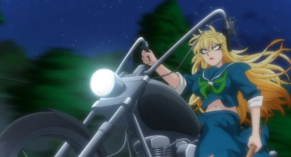 Ranna montando una motocicleta